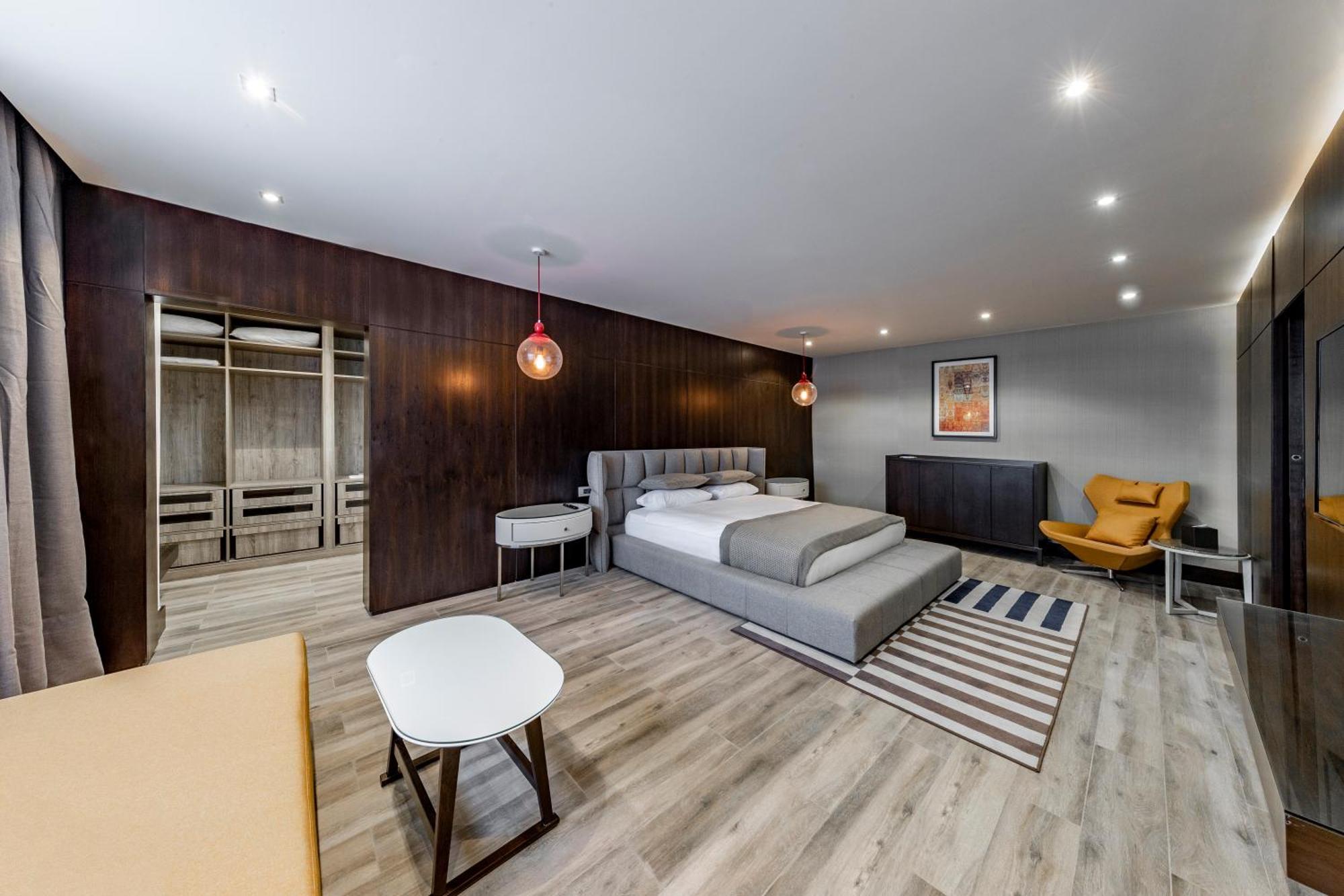 Riviera Royal Hotel Conakry Ngoại thất bức ảnh