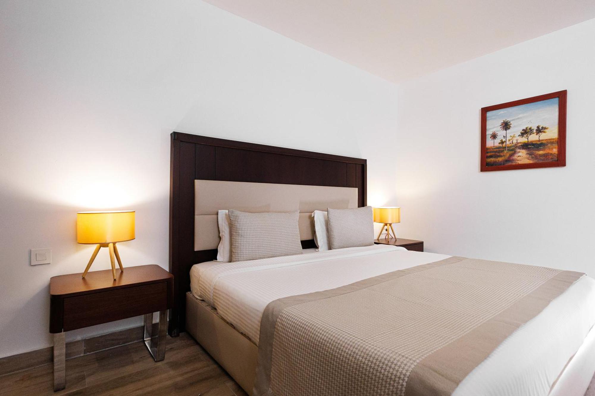 Riviera Royal Hotel Conakry Ngoại thất bức ảnh
