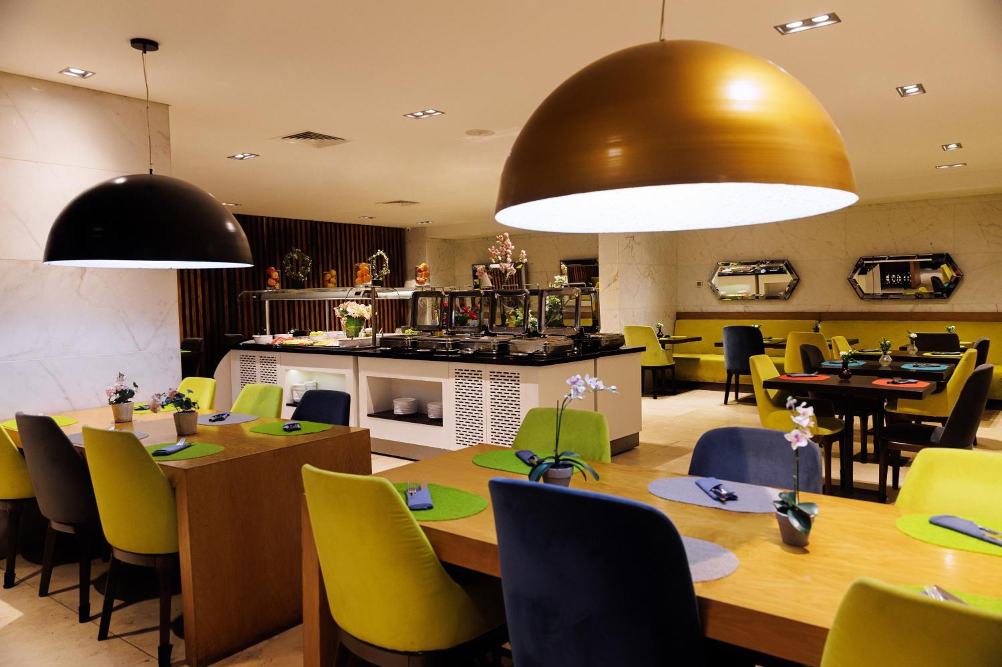 Riviera Royal Hotel Conakry Ngoại thất bức ảnh