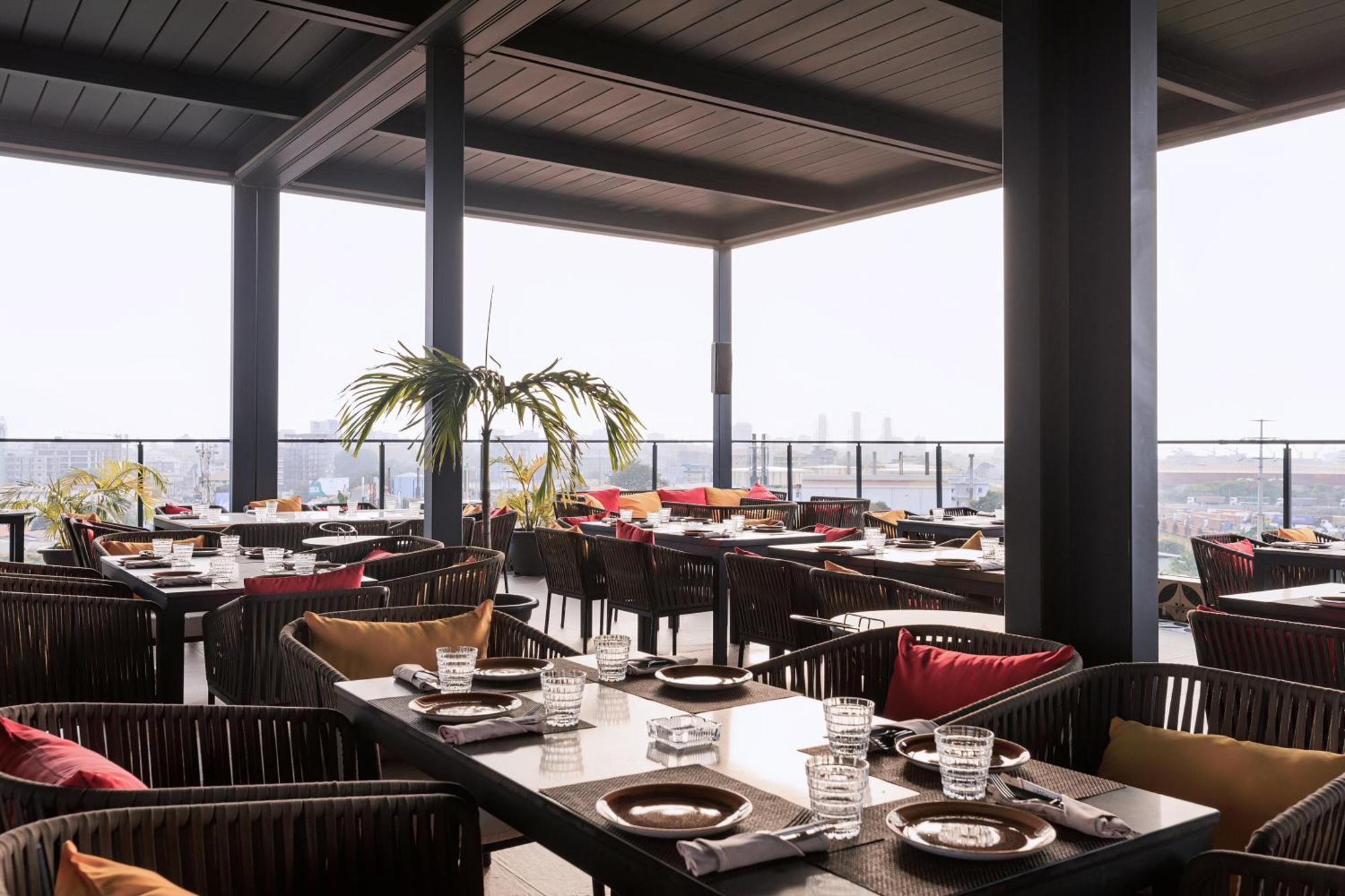 Riviera Royal Hotel Conakry Ngoại thất bức ảnh