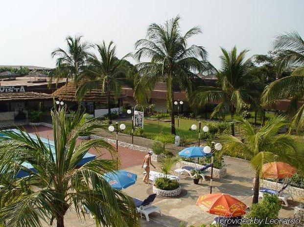 Riviera Royal Hotel Conakry Ngoại thất bức ảnh